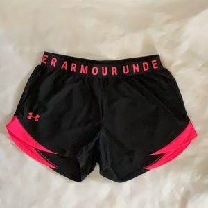 NEON PINK UNDERARMOUR SHORTS
